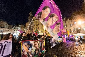 Sit-in For Kurdish Activists Killed In Paris