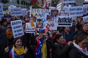 Rally against the regime of Nicolás Maduro before the inauguration as president of Venezuela.