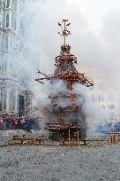 'Explosion of the Cart' in Florence, Italy