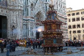 'Explosion of the Cart' in Florence, Italy