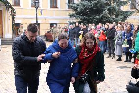 Kyiv pays last respects to marine officer Andrii Kuzmenko
