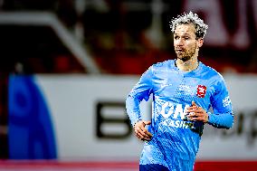 Top Oss v MVV Maastricht - Eerste Divisie