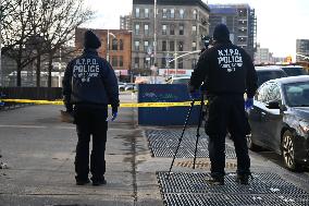 14-year-old Boy Stabbed To Death In Broad Daylight In The Mott Haven Section Of Bronx New York City