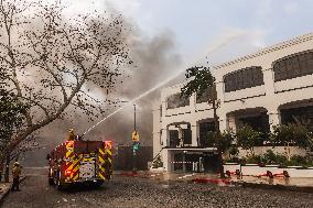 Massive Los Angeles Fires Rage On