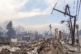 Massive Los Angeles Fires Rage On