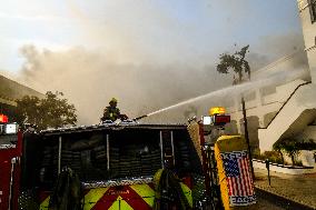 Massive Los Angeles Fires Rage On