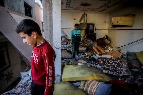 Israeli Attacks On Gaza Continue - Deir Al-Balah