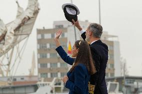 King and Queen preside over the farewell of Juan Sebastián de Elcano with Princess Leonor  - Cadiz