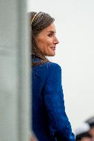 King and Queen preside over the farewell of Juan Sebastián de Elcano with Princess Leonor  - Cadiz