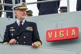 King and Queen preside over the farewell of Juan Sebastián de Elcano with Princess Leonor  - Cadiz