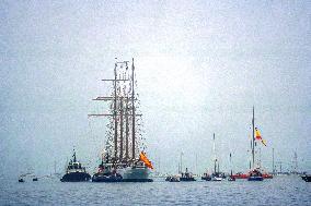 King and Queen preside over the farewell of Juan Sebastián de Elcano with Princess Leonor  - Cadiz