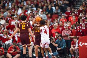 Wisconsin Badgers Vs. Minnesota Golden Gophers