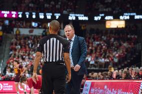 Wisconsin Badgers Vs. Minnesota Golden Gophers