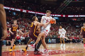 Wisconsin Badgers Vs. Minnesota Golden Gophers