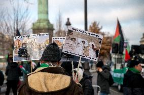 Pro-Palestinian Protest Honors Journalists Killed in Conflict - Paris