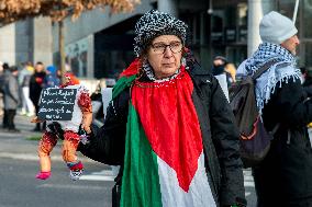 Pro-Palestinian Protest Honors Journalists Killed in Conflict - Paris