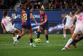 FC Barcelona v FC Levante Badalona - Liga F