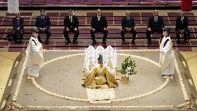 Sumo: Ritual ahead of New Year tournament