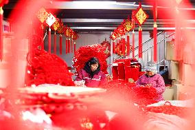 China Spring Festival Decorations Manufacturing Industry
