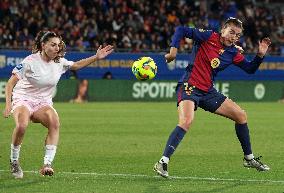 FC Barcelona v FC Levante Badalona - Liga F