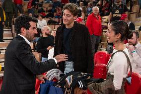 F1 Driver George Russell And Girlfriend At Basketball Match - Monaco