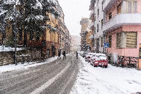 Bad Weather In Basilicata, Heavy Snowfall And Major Accumulations In Potenza