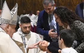 Pope Francis Conducts Baptisms - Vatican