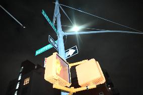 22-year-old Woman Injured After Being Slashed In The Head And Back On Lafayette Avenue And Nostrand Avenue In The Bedford-Stuyve