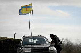 Ukrainian police officers at roadblock in Zaporizhzhia region