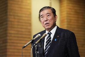 Japan-U.S.-Philippines online summit