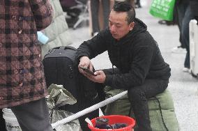 2025 Spring Festival Travel Rush Kicked Off