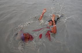 ''Makar Sankranti'' Festival At Sagar Islad, India