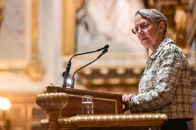 Announcement of the Government Statement at the Senate in Pars FA