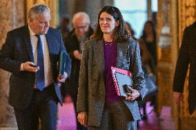 Announcement of the Government Statement at the Senate in Pars FA