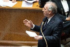 Francois Bayrou replies to MP after general policy statement - Paris