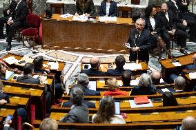 Francois Bayrou replies to MP after general policy statement - Paris
