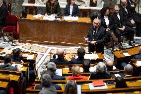 Francois Bayrou replies to MP after general policy statement - Paris