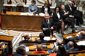 Francois Bayrou replies to MP after general policy statement - Paris