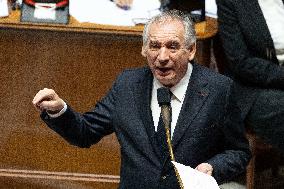 Francois Bayrou replies to MP after general policy statement - Paris