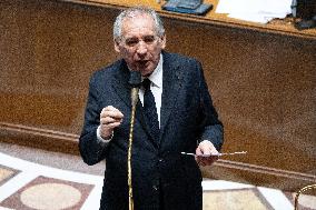 Francois Bayrou replies to MP after general policy statement - Paris