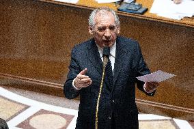 Francois Bayrou replies to MP after general policy statement - Paris