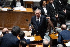 Francois Bayrou replies to MP after general policy statement - Paris