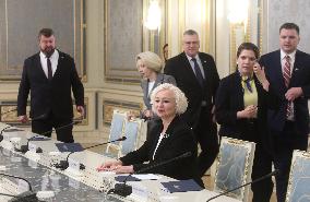 Volodymyr Zelenskyy meets with Speaker of Latvian Parliament