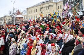 Festival of Ukrainian winter folklore held in downtown Lviv