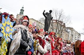 Festival of Ukrainian winter folklore held in downtown Lviv