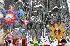 Festival of Ukrainian winter folklore held in downtown Lviv