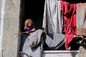 The Daily Life of Palestinian Displaced - Gaza