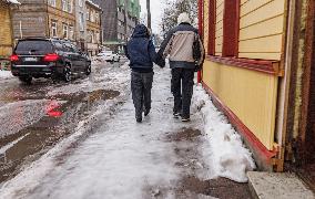 Thaw has made moving on the streets difficult