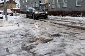 Thaw has made moving on the streets difficult