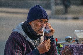 Daily Life In Kashmir